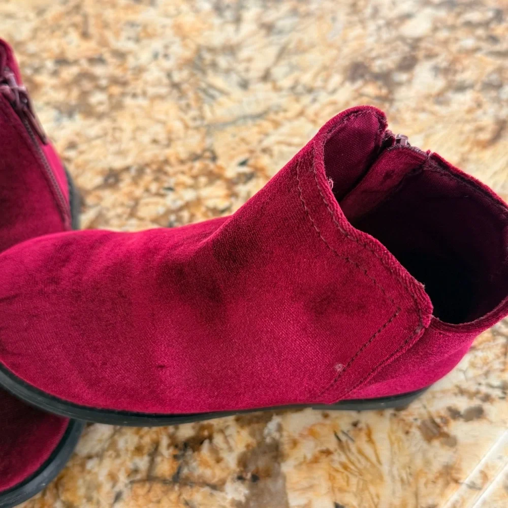 NEW GAP Kids Burgundy Velvet Ankle Boots Booties Girls Size 10 Side ZipNEW NOBOX